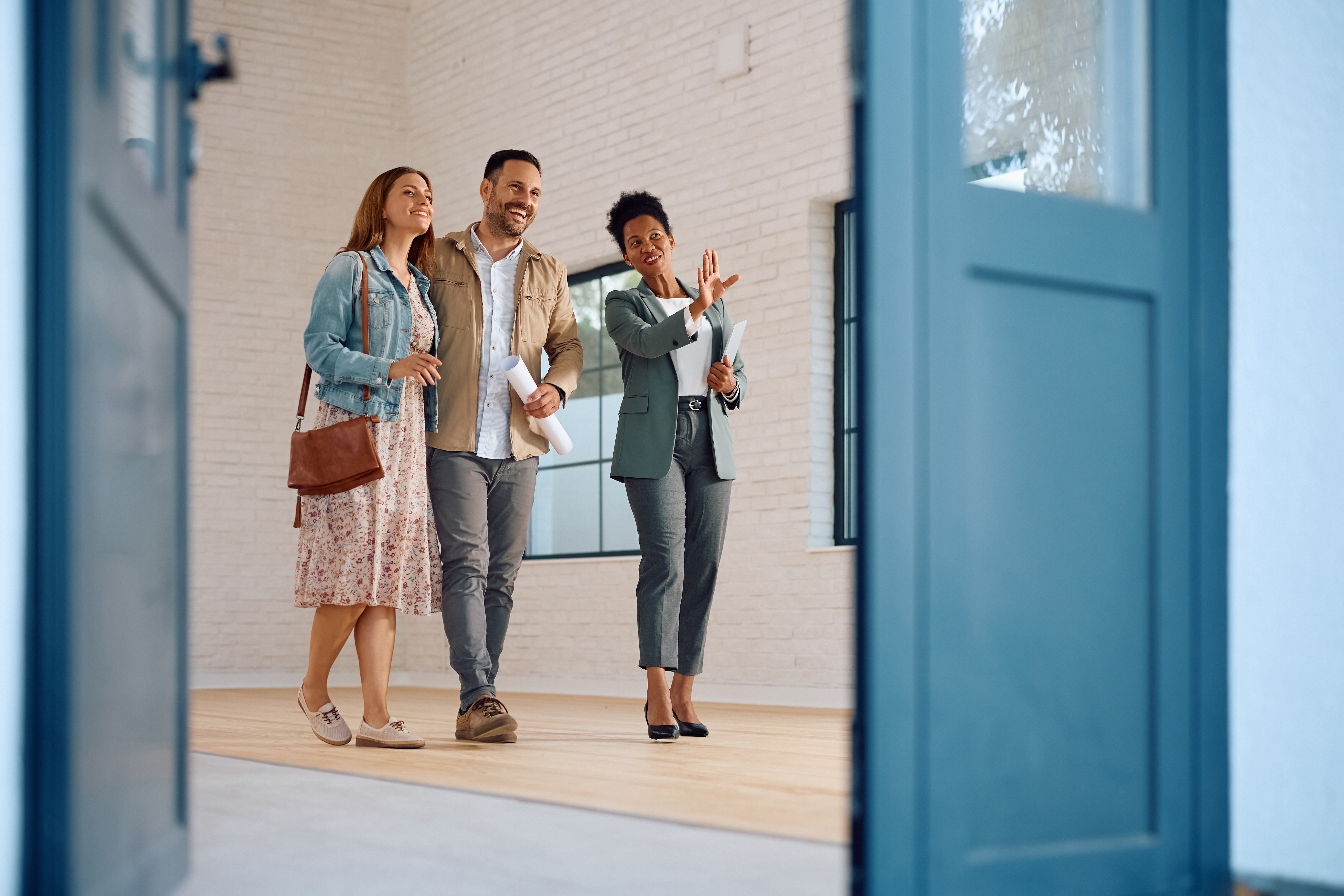 What Tours Do Not Show: 12 Questions Renters Should Ask to Verify Resident Experience